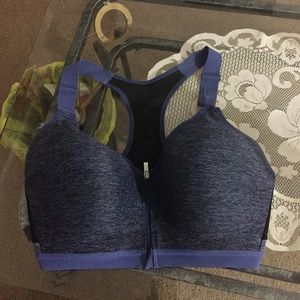 VS sports bra